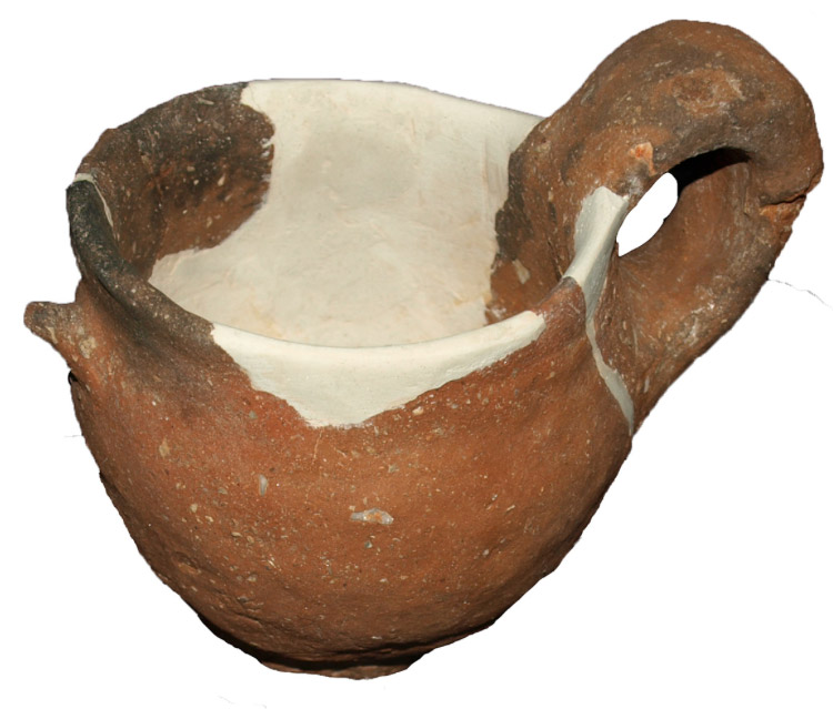 Ceramics from the excavation at the “Asvestaria” site in Petroto, Trikala (photo: Ministry of Culture). 