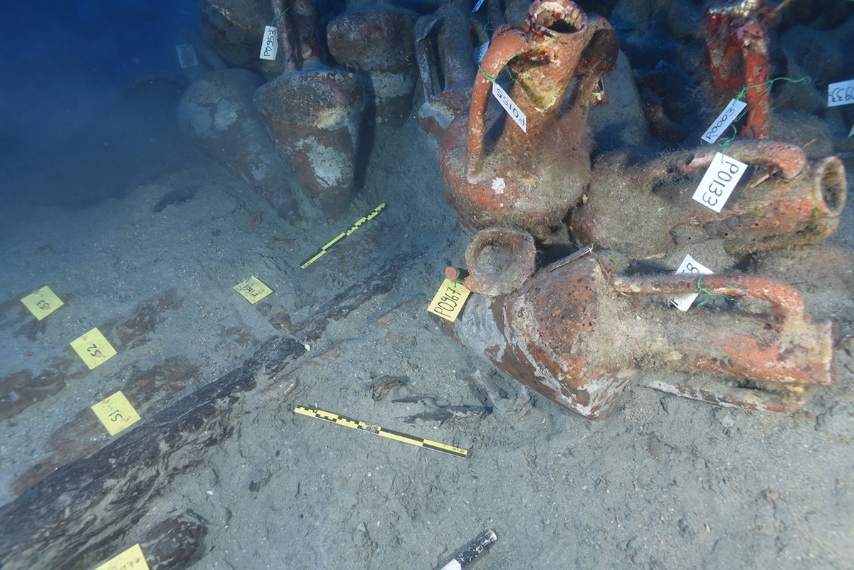 A total of seventy (70) partly or fully preserved Chian amphorae were recovered, which raised the number of amphorae stowed under the foredeck of the ship’s hold to ninety nine (99). 