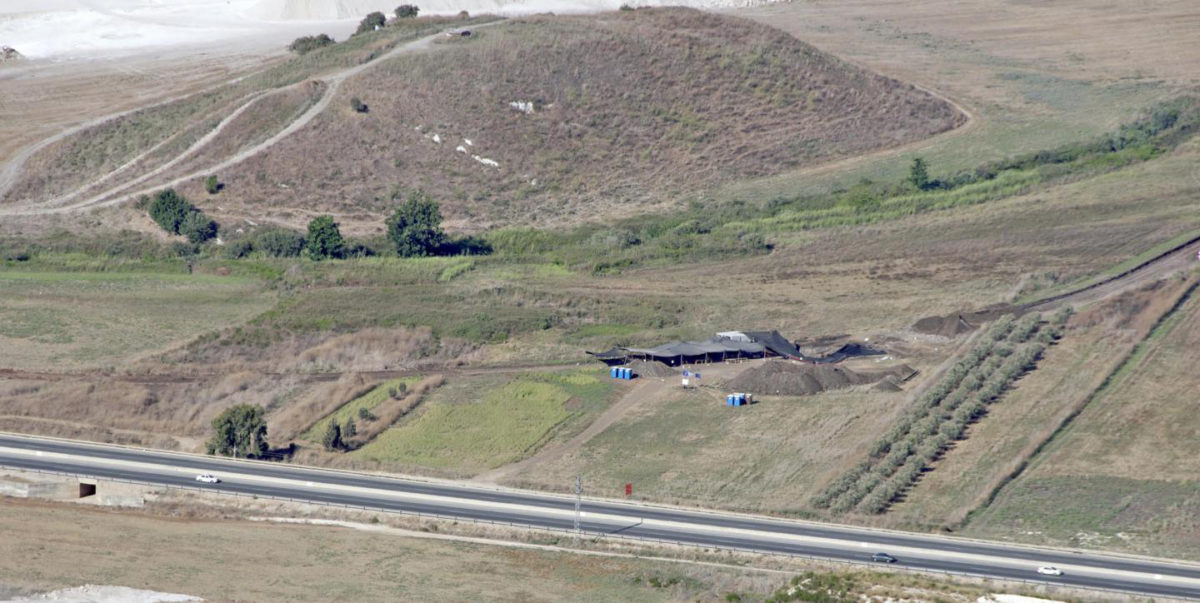 The archaeological site of 'Ein Qashish in northern Israel was a place of repeated Neanderthal occupation and use during the Middle Paleolithic, according to a study released June 26, 2019 in the open-access journal PLOS ONE by Ravid Ekshtain of the Hebrew University of Jerusalem and colleagues.
Credit: Ekshtain, 2019