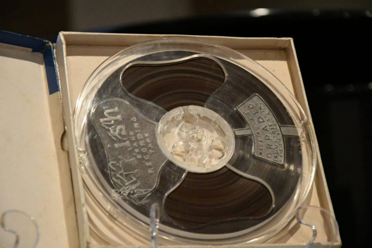 The tape with the original recording of the XEW. Photo Credit: SECRETARÍA DE CULTURA / El Pais.