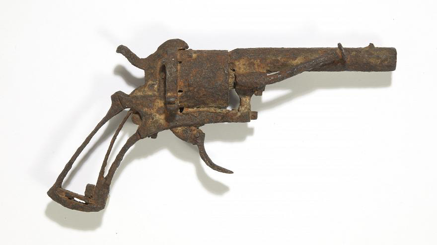 The revolver was discovered by a farmer in a field where the painter had been found injured on July 27, 1890. Photo© AuctionArt/Drouot.