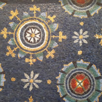 Mosaics of Thessaloniki and Ravenna ‟converse” at the Rotunda