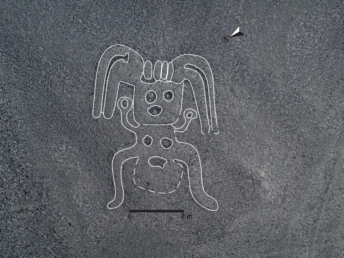 Humanoid Processed Picture. This is a type B geoglyph (likely created in the Initial Nasca period (ca. 100 BC to AD 100).