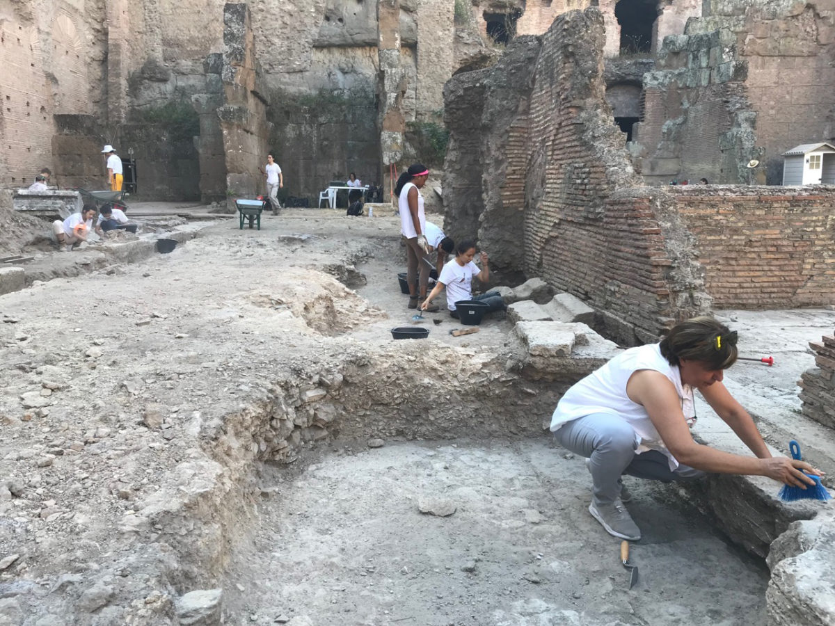 The “SIGNUM VORTUMNI Project: Under the Palatine” was launched by ISAR in 2016 with an official concession* from the authorities with the aim of unveiling signs of Etruscan cultural and religious influence which gave rise on this site to the birth of Roman civilization. 