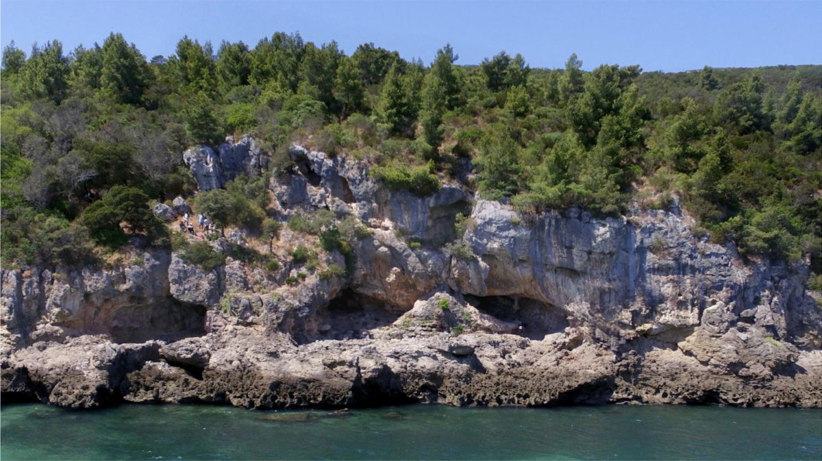 View on the Figueira Brava cave with its three entrances. Credit: João Zilhão