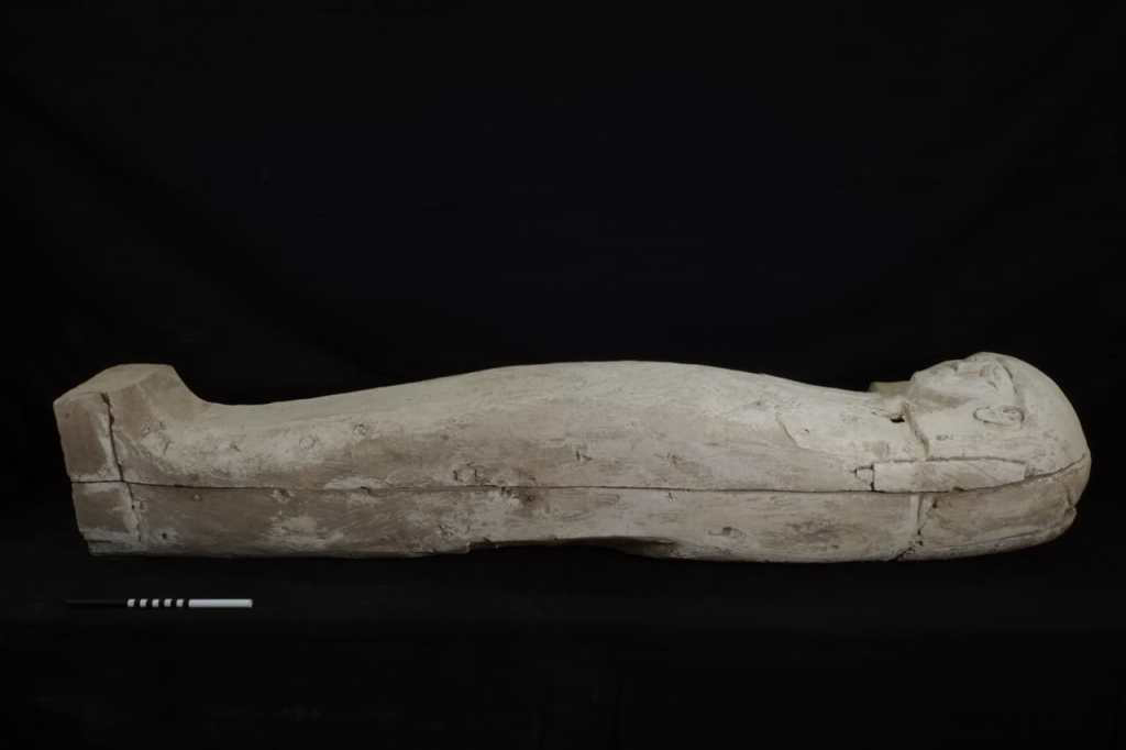 Sarcophagus of a teenage girl from Dra Abu El Naga (17th Dynasty). 
