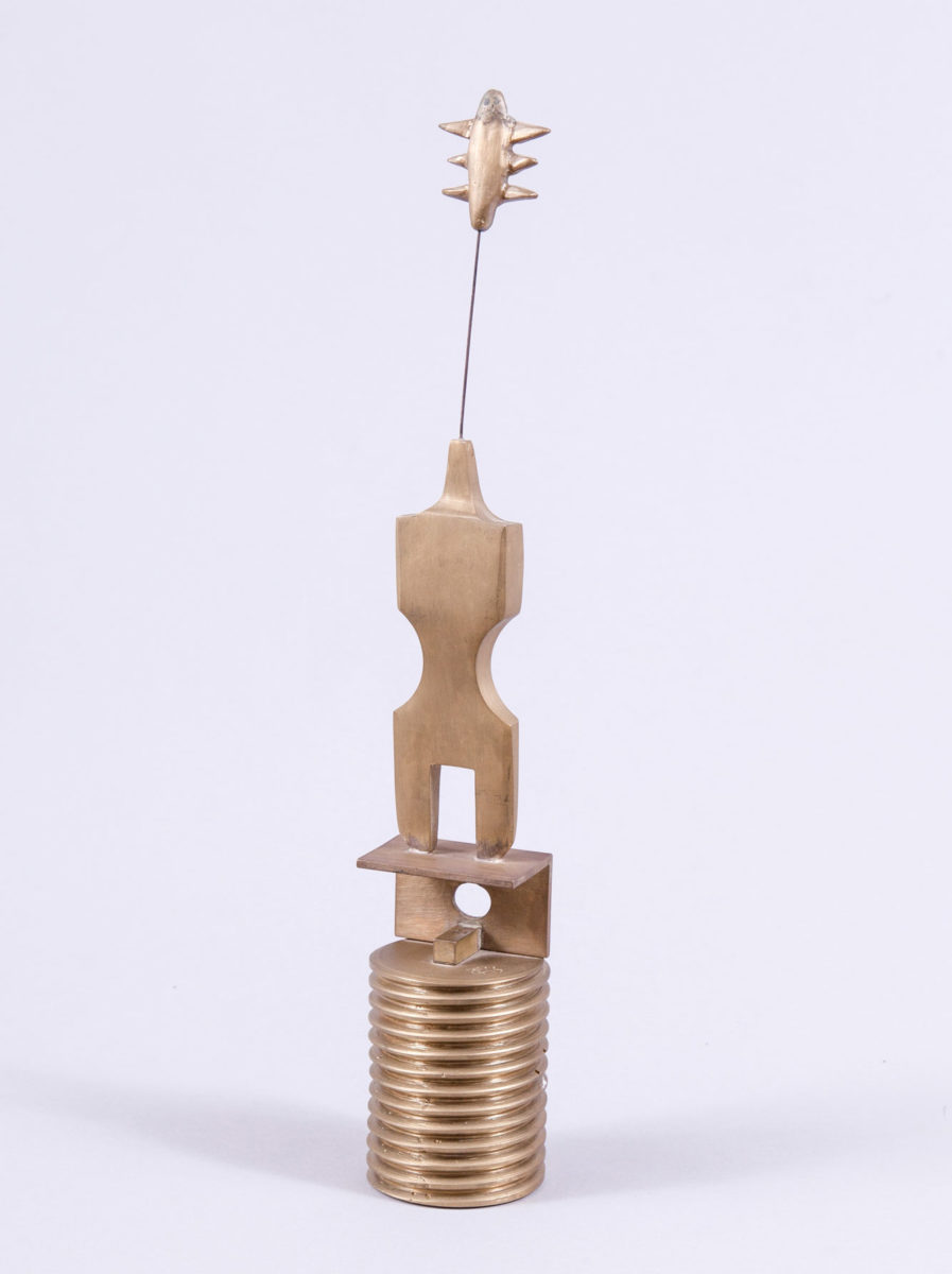 Work by sculptor Takis (photo: Museum of Cycladic Art).