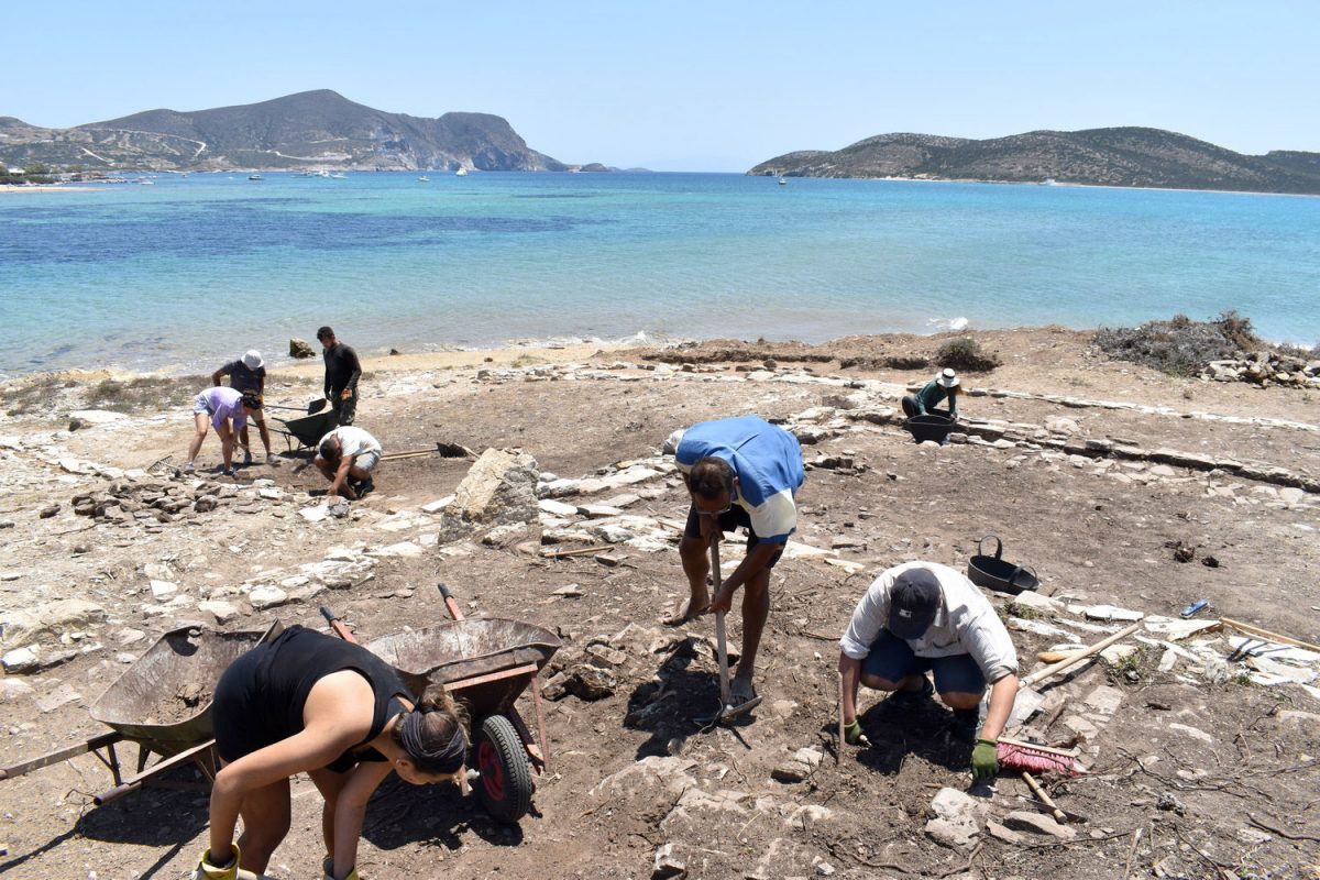 Excavation of the Γτ Building on Tsimintiri (Shot from the North East). (Photo: Ministry of Culture) 