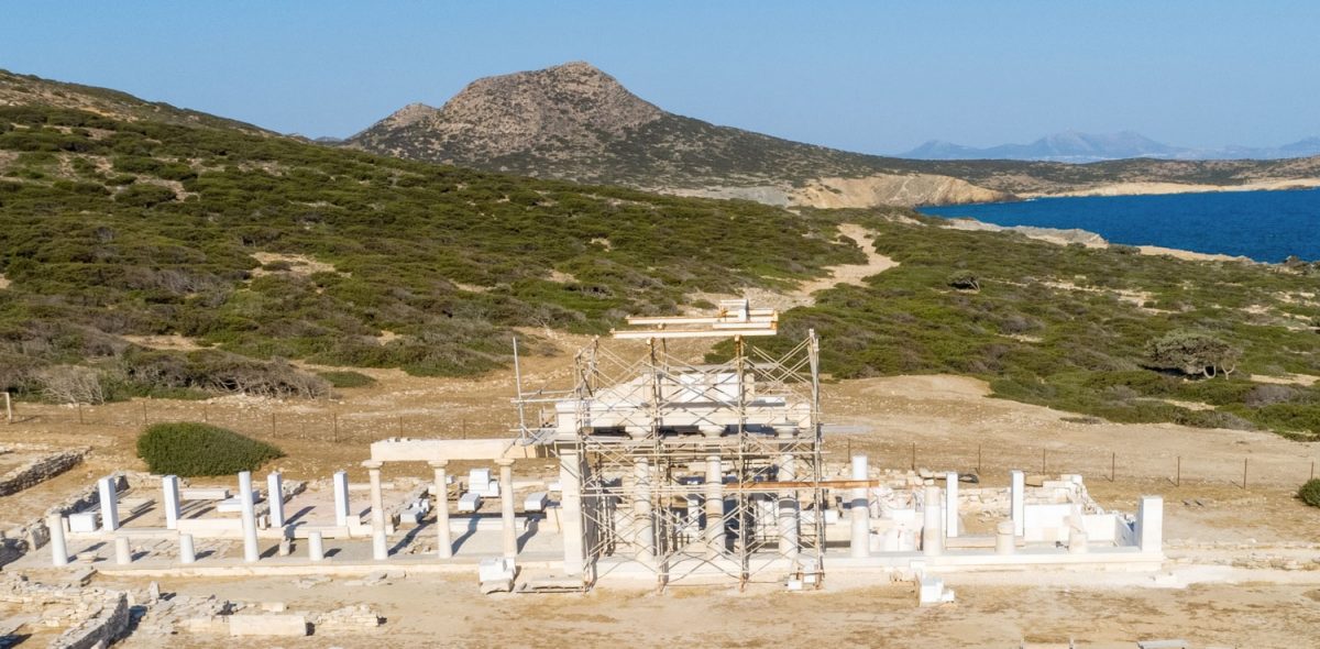 The archaic temple and the sanctuary refectory after completion of restoration works. (Photo: Ministry of Culture) 