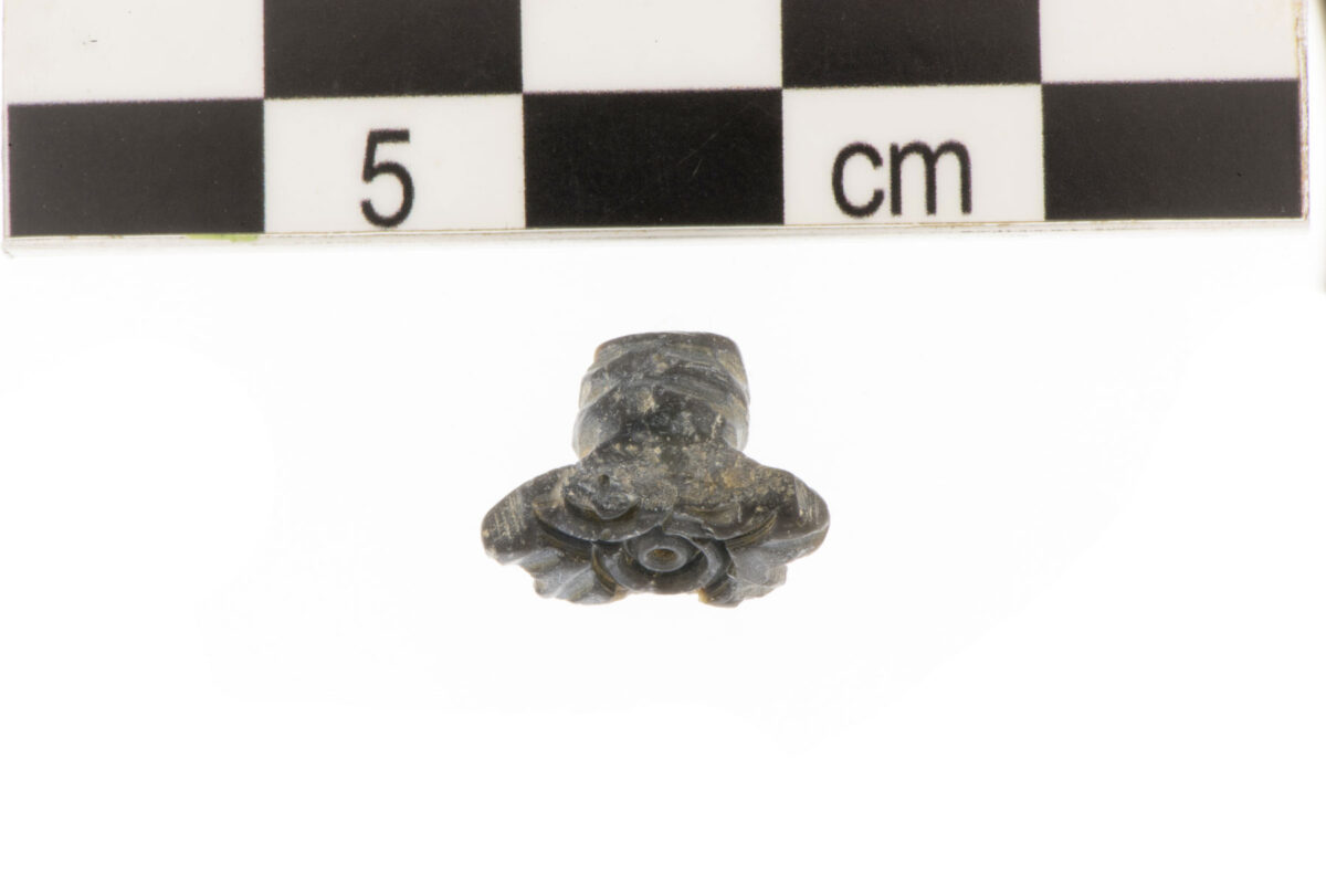 Zominthos: Flower shaped seal dating from the period of the first palaces (photo: MOCAS).