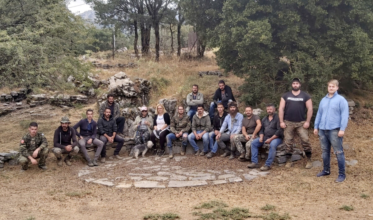 The excavation team (photo: MOCAS).