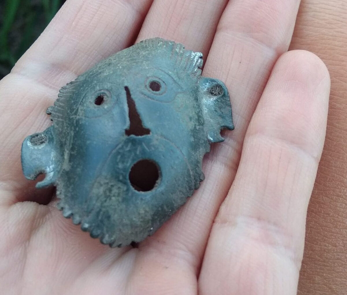 One of the objects found. Image Credit : Jakub Affelski, Karolina Machnio