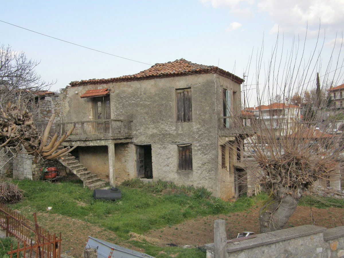 The house where Nikos Gatsos was born in Asea, Arcadia (photo: MOCAS)