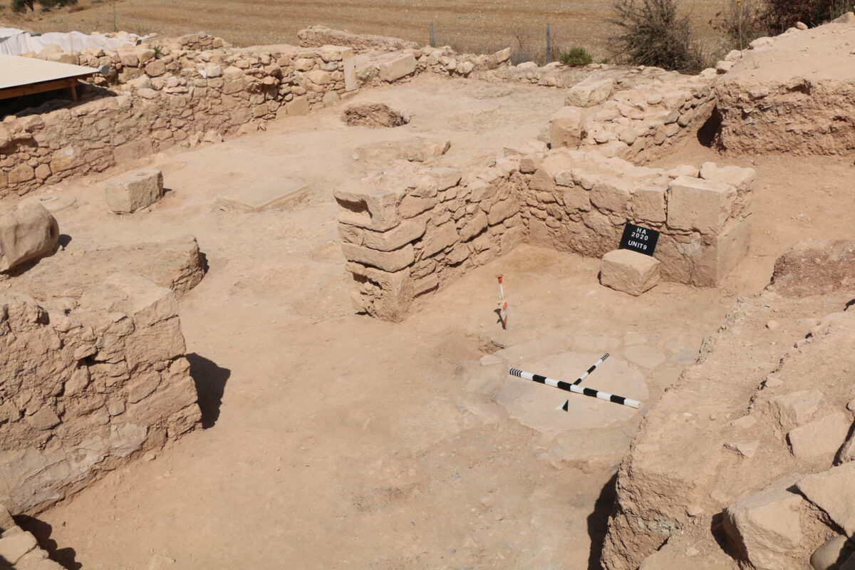 Fig. 5. In the workshop complex a unit was excavated in the east, raising the total number of excavated units in this area to 9. With the excavation of Unit 9.