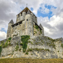 Burial practices point to an interconnected Early Medieval Europe