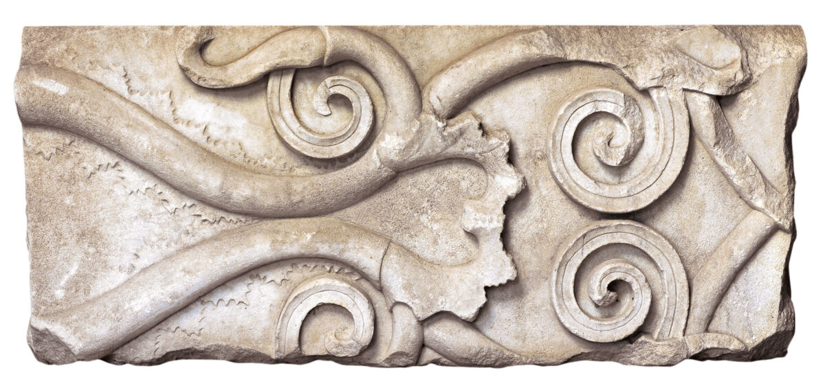 Section of a marble frieze with plant decoration (4th c. BC). Photo: Hemathia Ephorate of Antiquities  