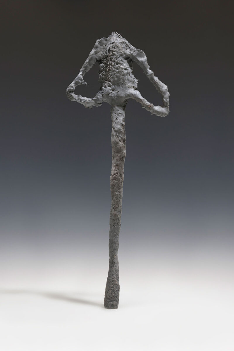 Sterling Ruby, “CLUB (7464)”, 2020. Ceramic, 117,5x44,1x7 cm. © Sterling Ruby. Kindly loaned by Sterling Ruby Studio and Gagosian.