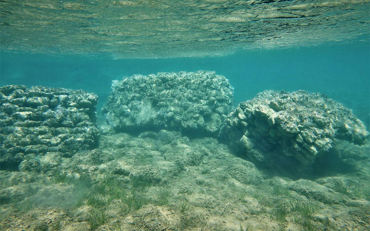 Remains of Roman buildings in Kouremenos Bay (photo: MOCAS)