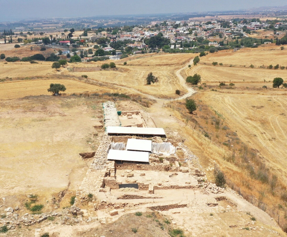 Enclosure wall and units on the Hadjiabdoulla slope. Kouklia village in the background. UAV plan: Κ. Themistokleous. Credit: Department of Antiquities, Cyprus