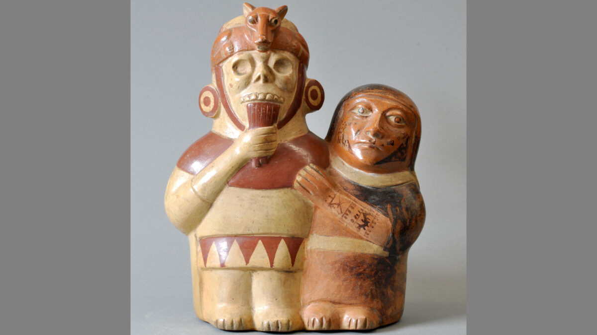 A ceramic figurine from the Moche culture of the north coast of Peru, depicting a human figure playing the panpipe.

© Aguirre-Fernández/ Museum zu Allerheiligen Schaffhausen, Sammlung Ebnöther.