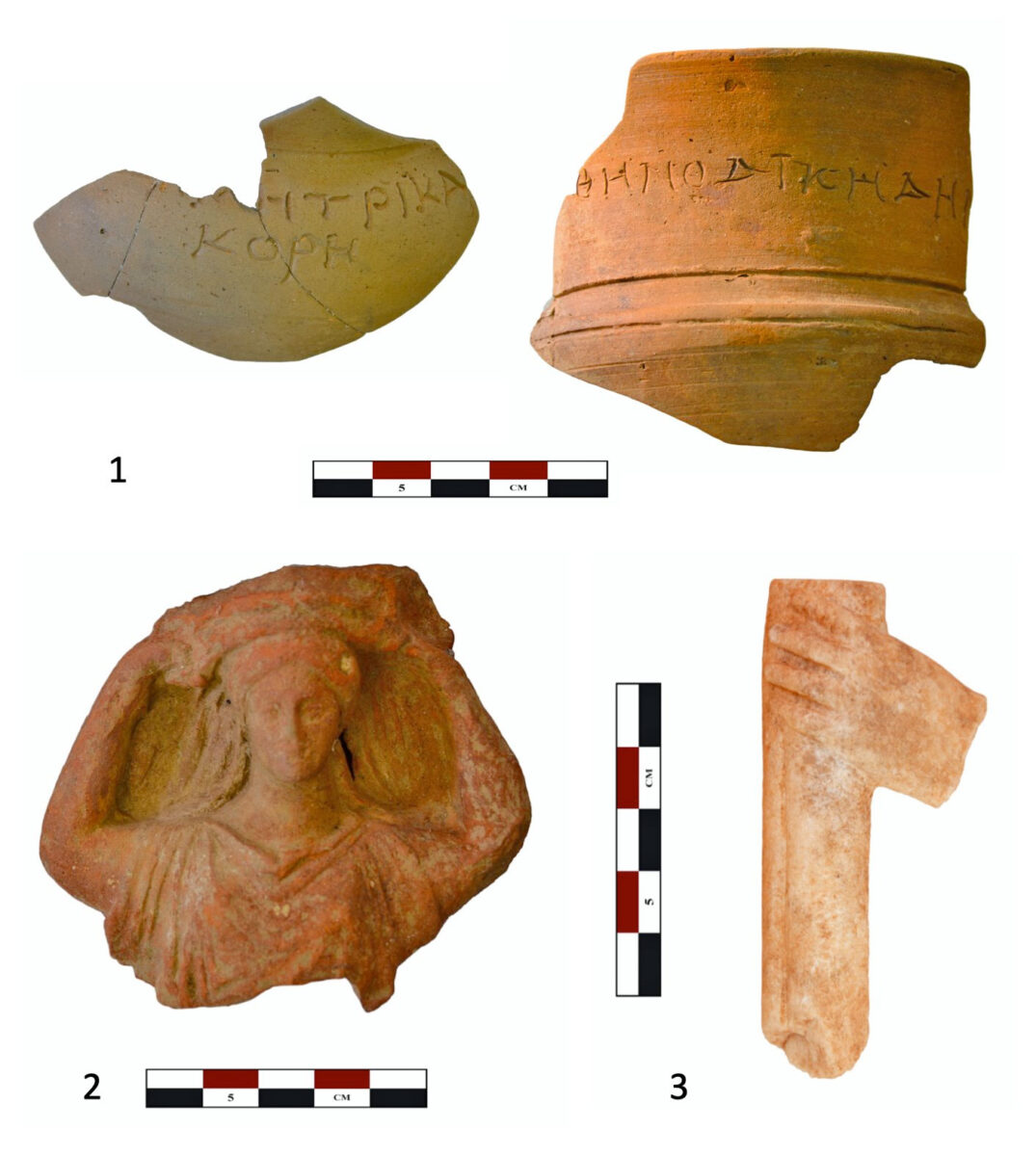 Fig. 10. 1: Graffiti on ritual vessels from the temple’s interior with inscribed names of female deities (ΔΗΜΙΤΡΙ ΚΑΙ ΚΟΡΗ). 2: Clay hand of a ritual chest carrier.3: Hand holding torch, possibly from marble statue of Kore.