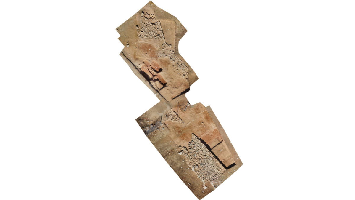 Kouklia-Marchello: Aerial photograph of the trenches (image: Department of Antiquities of Cyprus)
