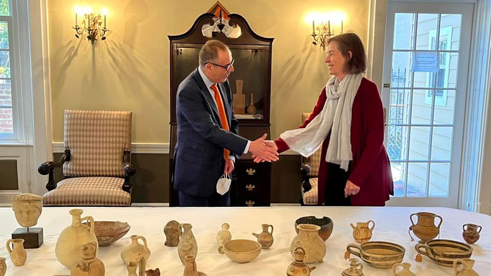 Ambassador Marios Lysiotis warmly thanked Mrs Grayson Wilkins for kindly delivering the antiquities.