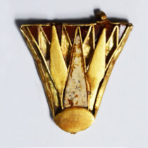 Jewellery from the time of Nefertiti found in Bronze Age tombs in Cyprus