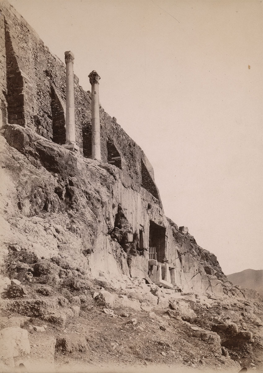 Fig. 37. The Choragic Monument of Thrasyllusbefore and after the destruction of 1827. Photo by I. Kontogiannakis, 1884, ΕΙΜ Photo Archive.