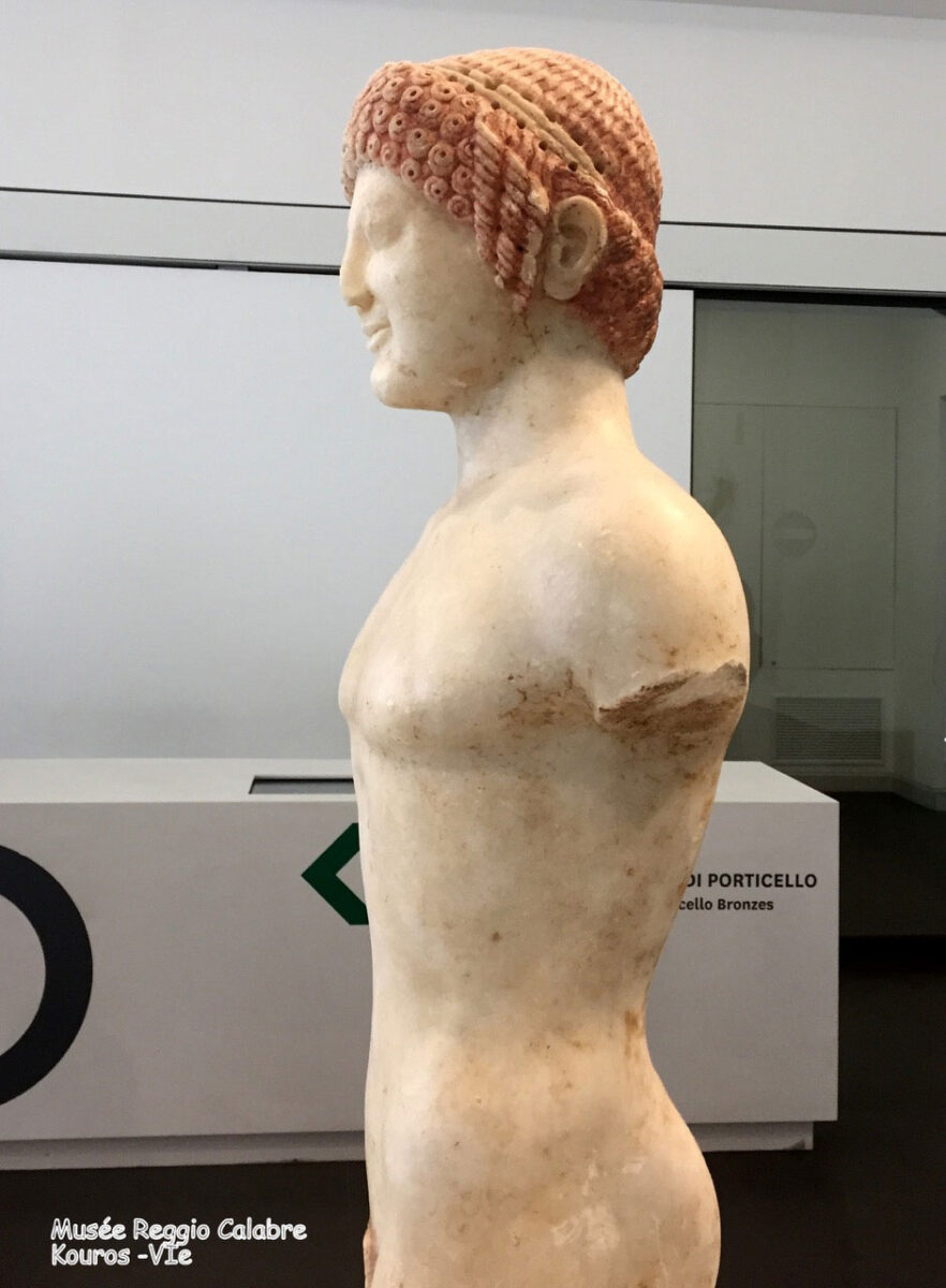 Fig. 19. Kouros, Reggio Calabria. National Archaeological Museum.