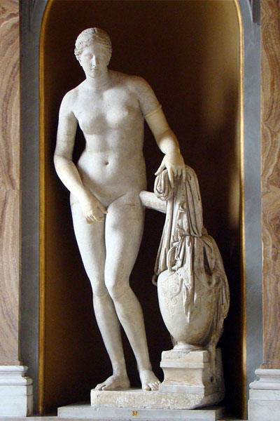 Fig. 3. Knidian Aphrodite, ‘Colonna’ copy. Rome, Vatican Museums.