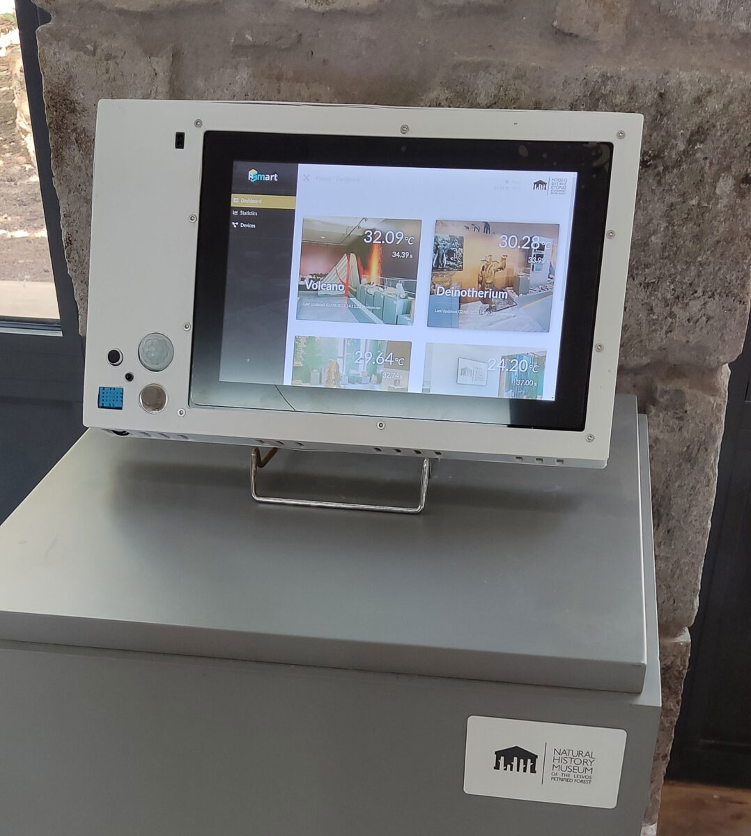 Modern monitoring system of environmental parameters in the exhibition premises of the Museum. 