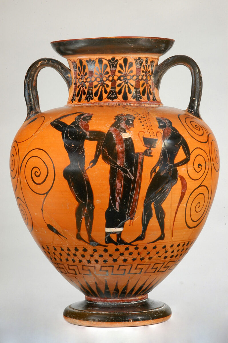 Attic black-figure amphora, 540-530 BC. On the front side of the amphora, which is attributed to the Swing Painter, two Satyrs flank ivy-wreathed Dionysus. © Museum of Cycladic Art, no 716. Photo: G. Fafalis