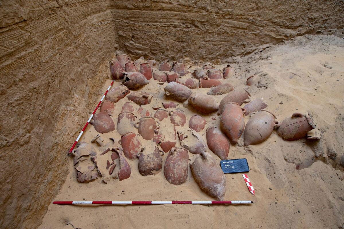 A cluster of some of more than 370 large vessels discovered within the embalming deposit of a certain Wahibre-mery-Neith. Author: Petr Košárek, © archives of the Czech Institute of Egyptology.