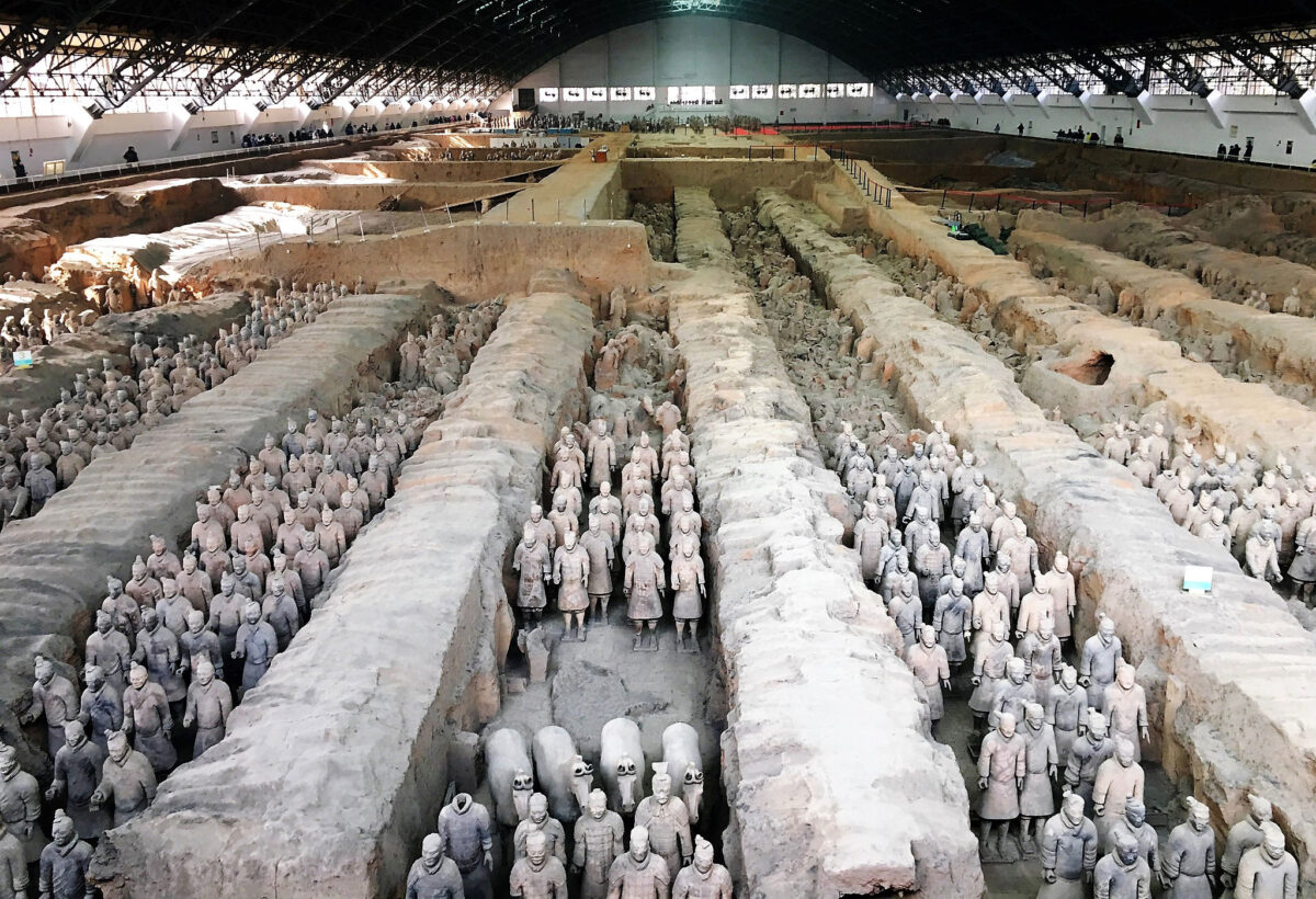 View of the terracotta army (source of image: AMNA) 