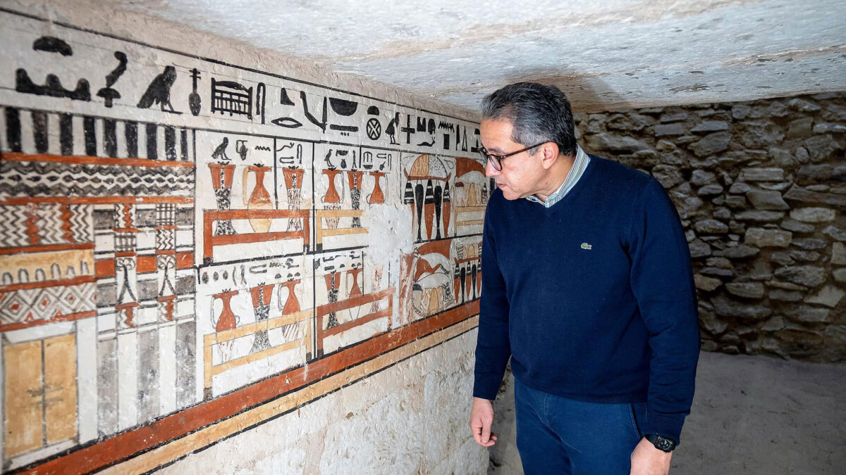 Dr. El-Enany inspects a tomb in Saqqara Source: MoTA, Egypt. 