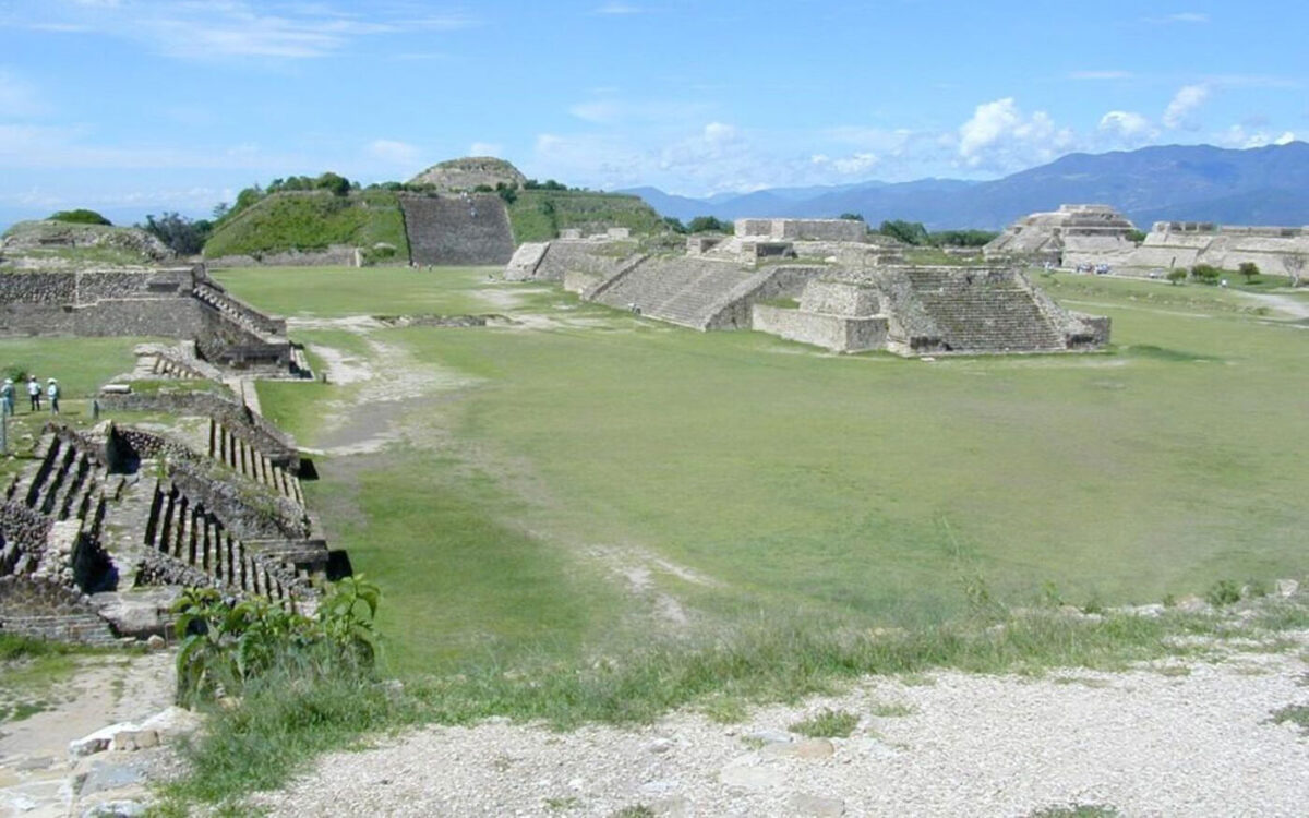 The Main Plaza at the center of Monte Albán. Credit : Linda Nicholas, Field Museum