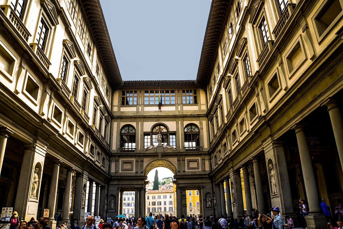 View of the Uffizi Gallery (image: Wikipedia) 