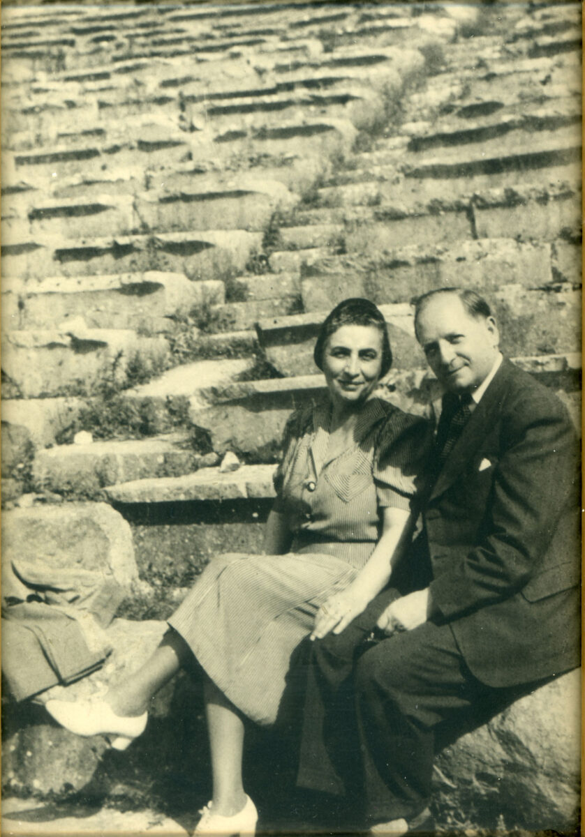 Melpo and Octave Merlier at Delphi, 1950. Centre for Asia Minor Studies