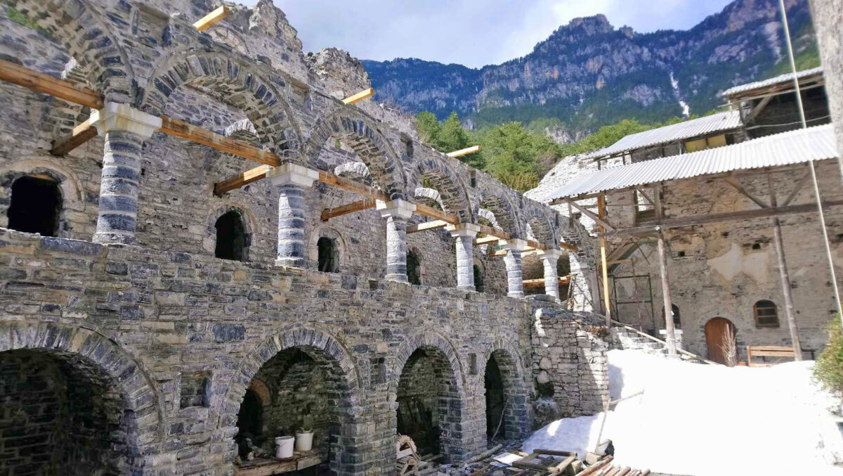 Restoration works on the Old Monastery of Agios Dionysios in Olympus (image: AMNA/Holy Metropolis of Kitros, Katerini and Platamonas)