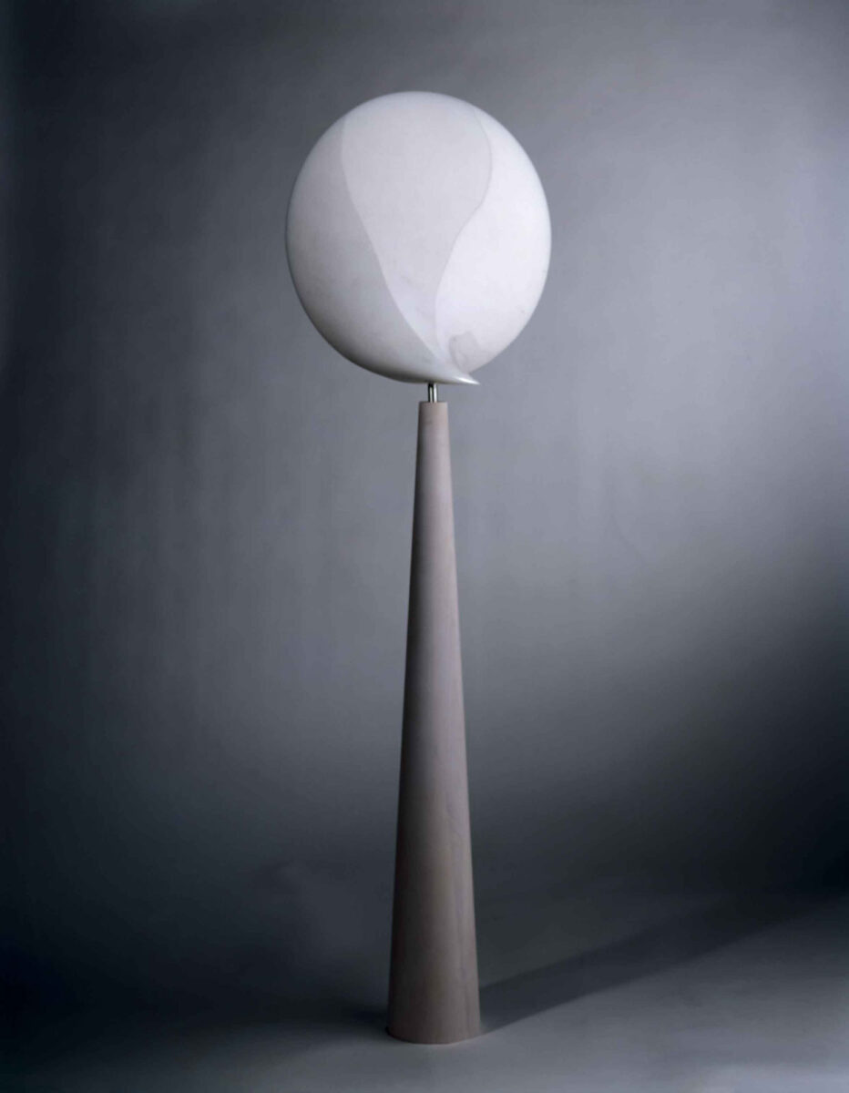 All works connect simultaneously with the general theme of Antiquity, which is intrinsic to Greek culture. Image : AMNA