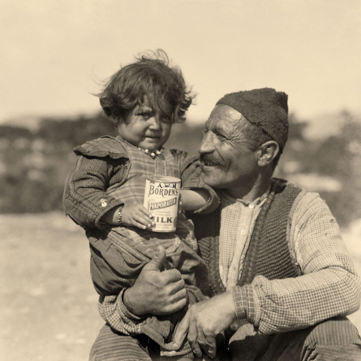 Nelly’s: From the series ‘Refugee Sorrows’ 1925-1927. Benaki Museum/ Photography Archives.
