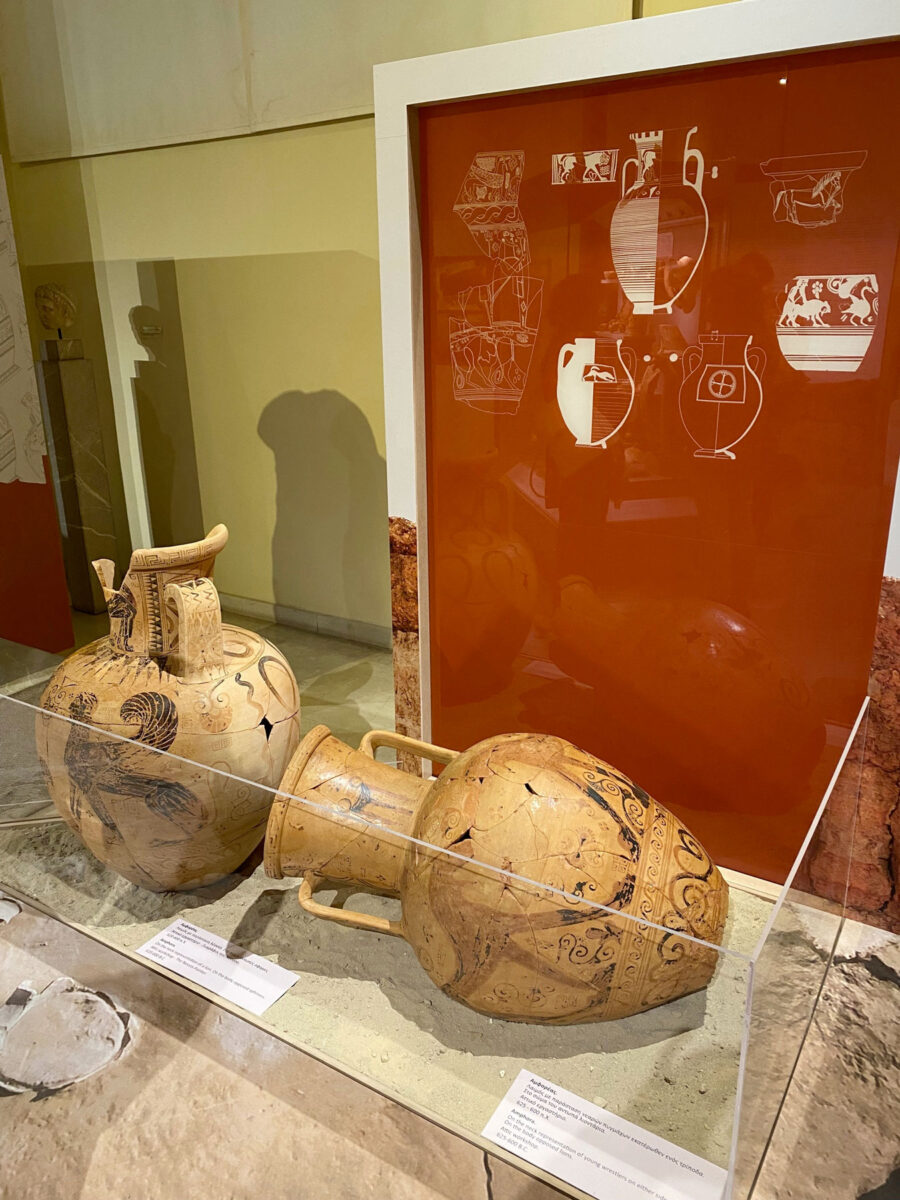 View of the exhibition at the Archaeological Museum of Piraeus. Image credit: MOCAS. 