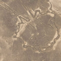 Monumental evidence of prehistoric hunting across Arabian desert