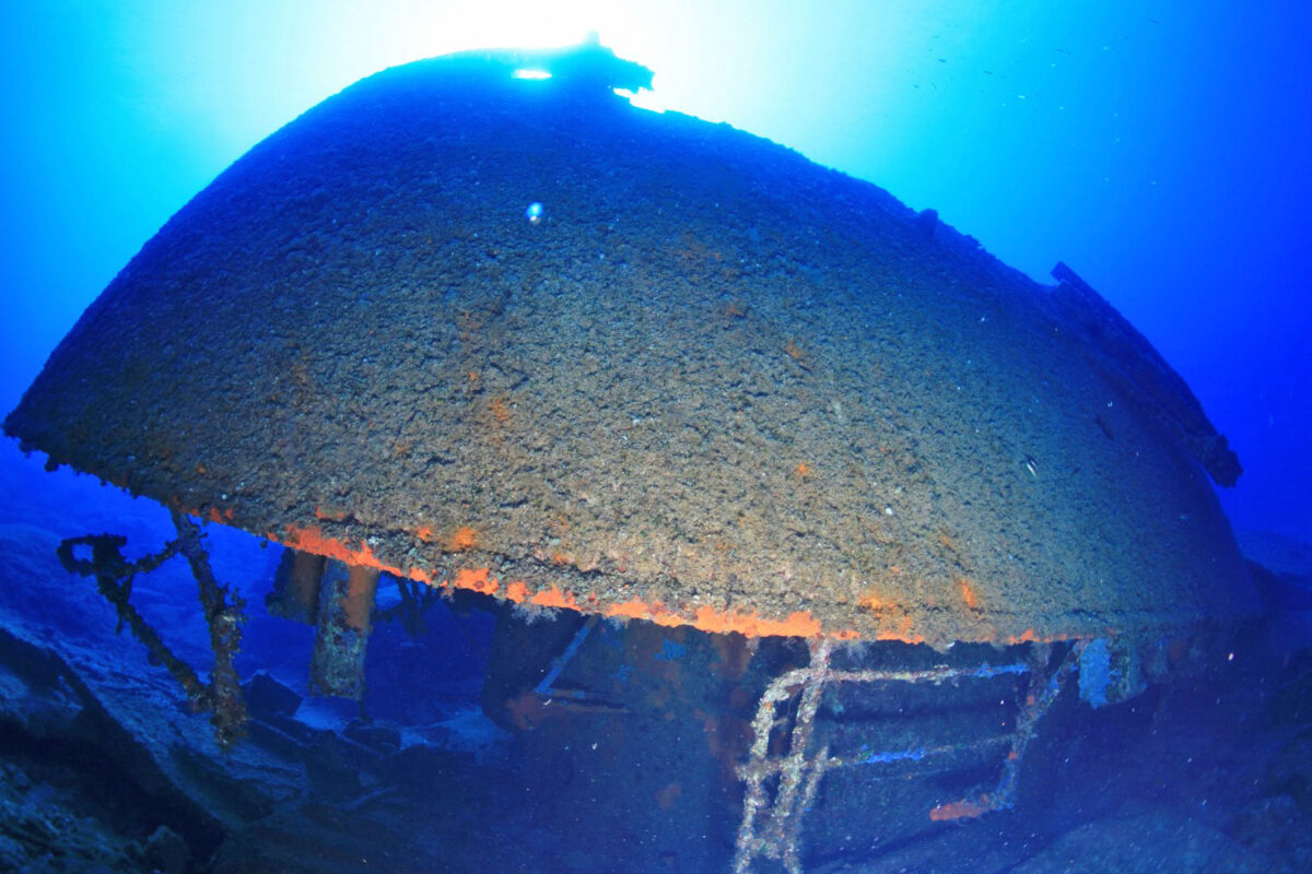 The ship wreck’s stern is upside down with the deck touching the seabed. Source of image: Kostas Thoktaridis archive