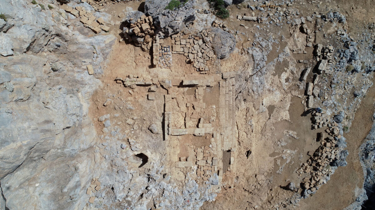 View of the excavation of the central area of the ancient temple of Demeter on the Falasarna acropolis (photo: MOCAS) 