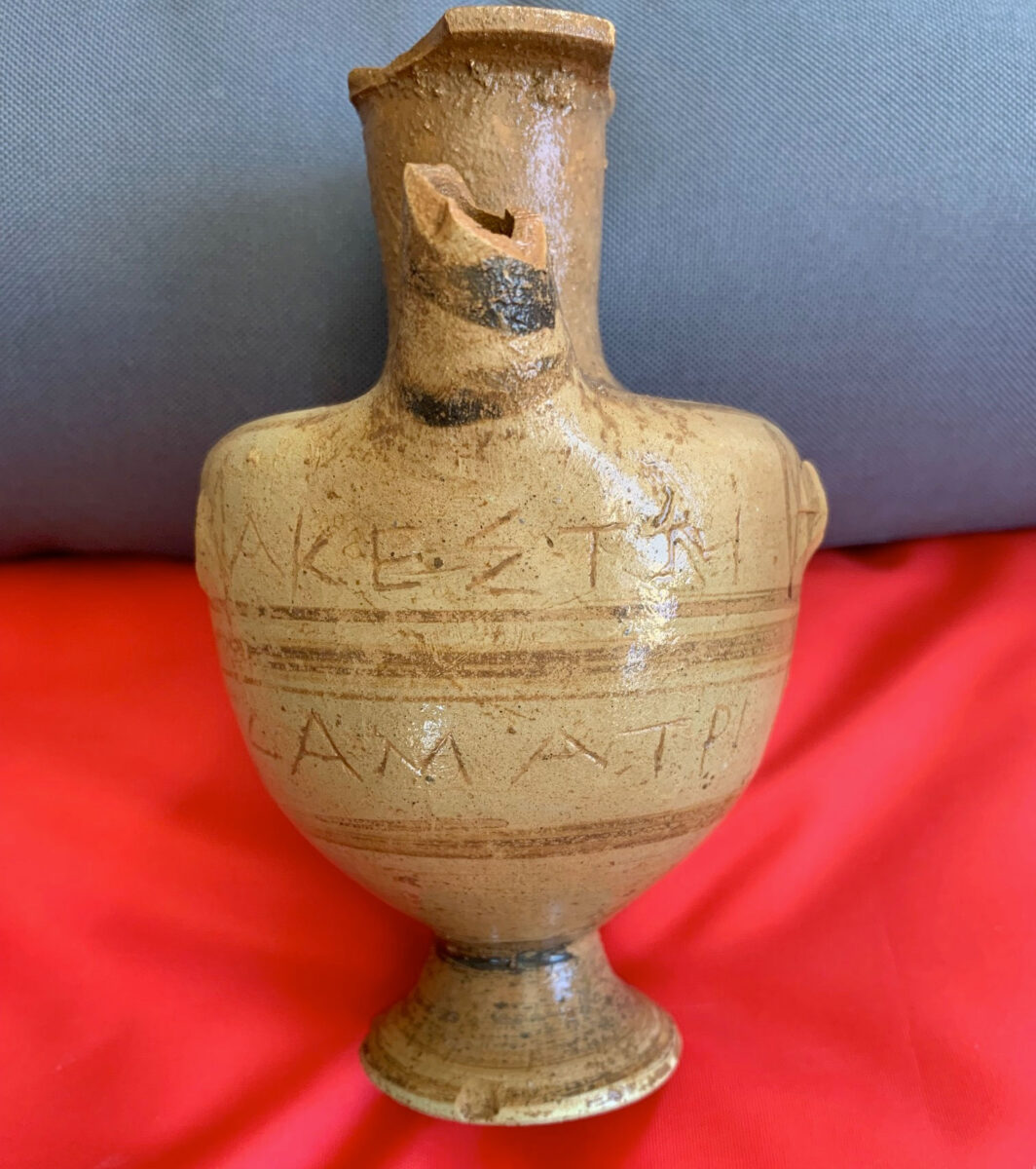 Finds from the excavations on the Falasarna acropolis (photo: MOCAS).