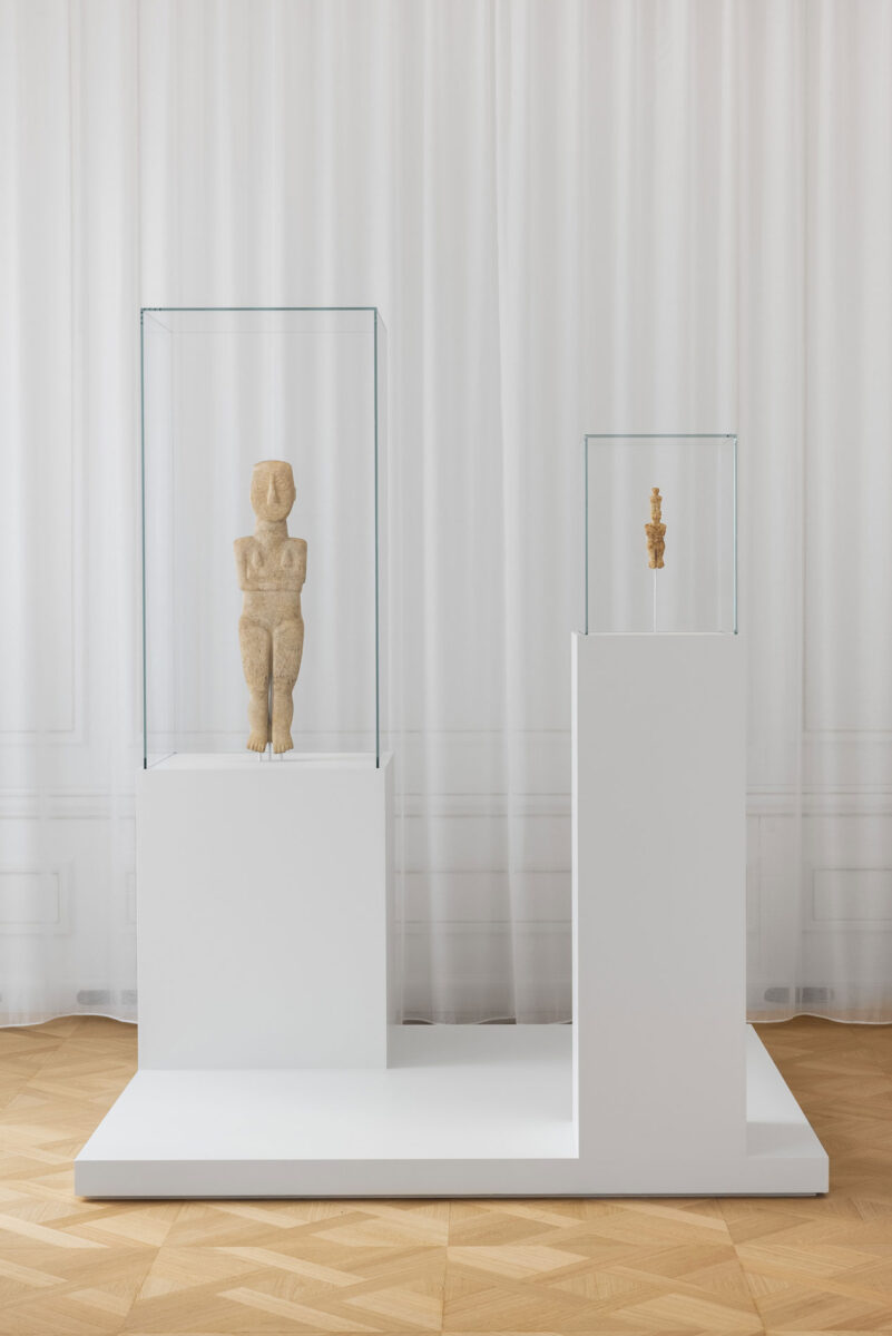View of the exhibition. Image: Paris Tavitian © Museum of Cycladic Art 