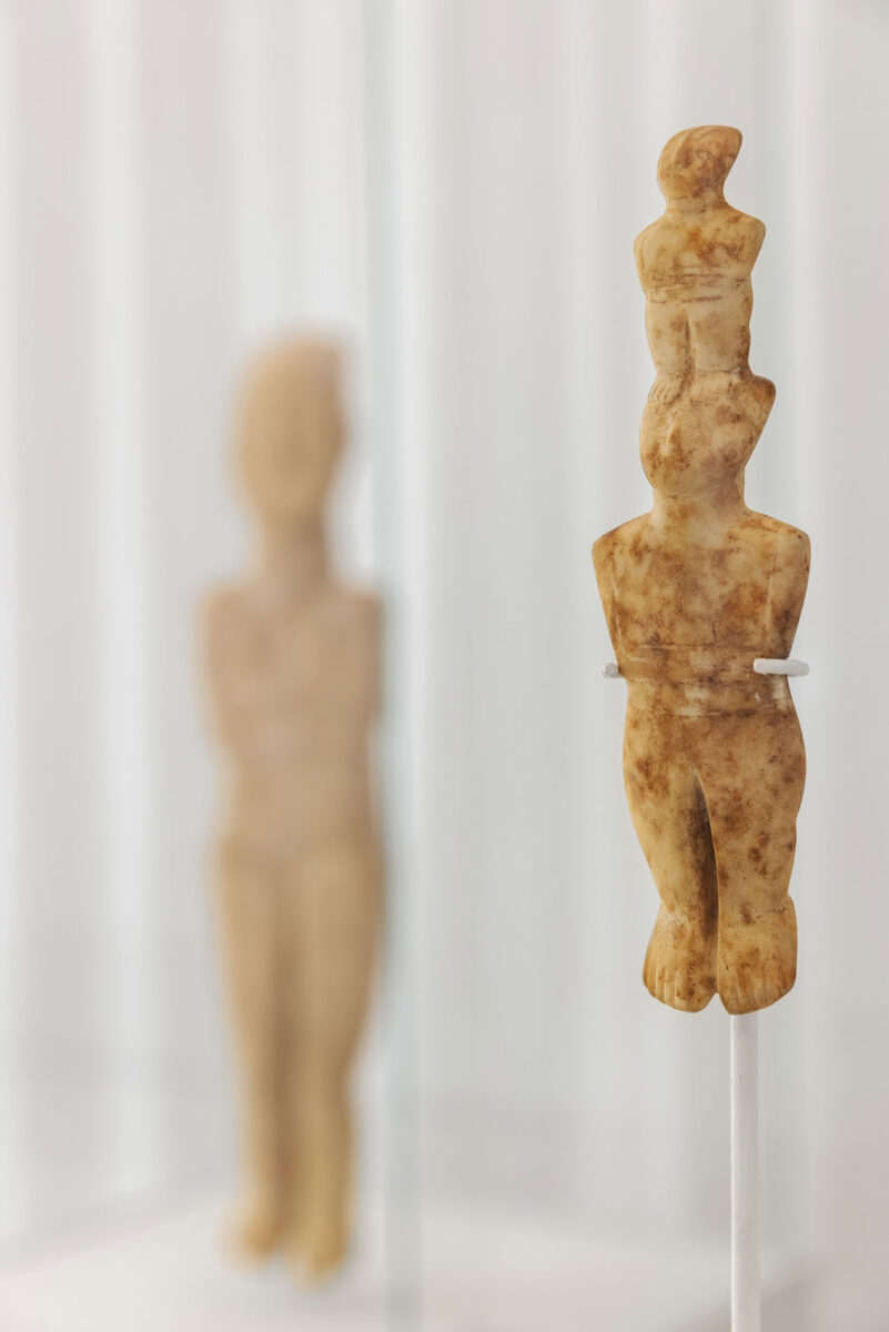 View of the exhibition. Image: Paris Tavitian © Museum of Cycladic Art 