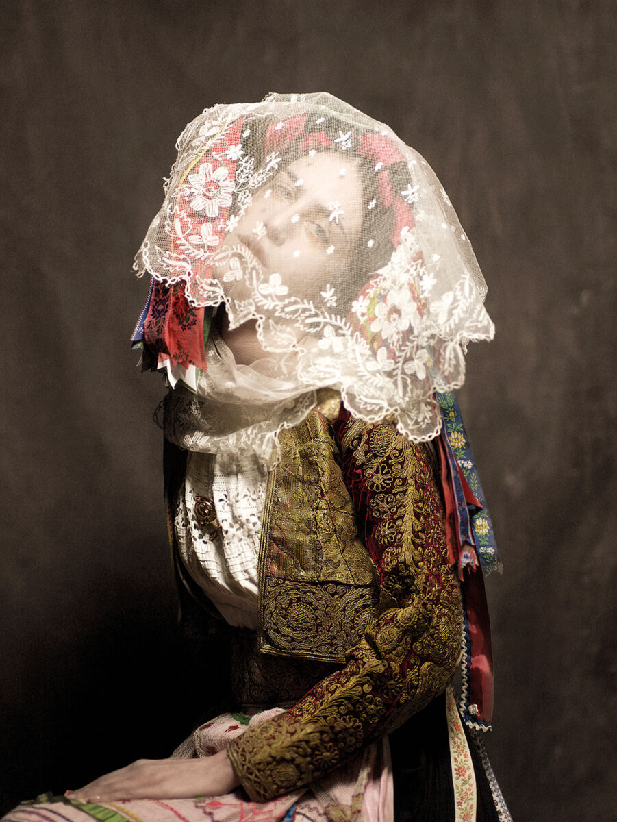 Costume from Corfu Island, 19th c.
National Historical Museum of Greece.